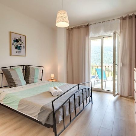 שיבניק Cozy Apartment Stana In Grebastica מראה חיצוני תמונה