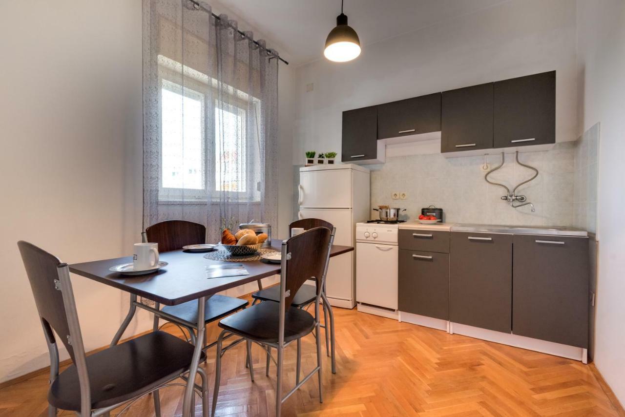 שיבניק Cozy Apartment Stana In Grebastica מראה חיצוני תמונה