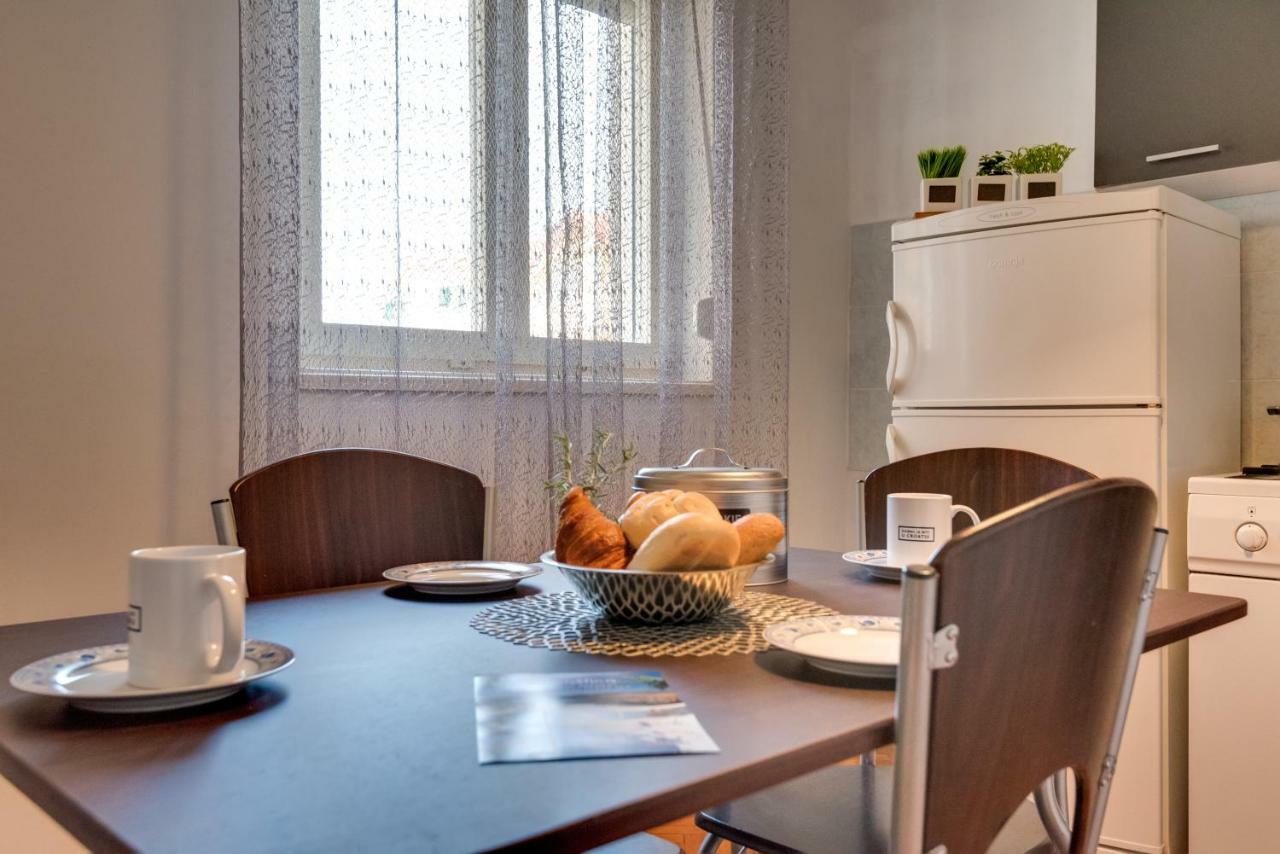 שיבניק Cozy Apartment Stana In Grebastica מראה חיצוני תמונה