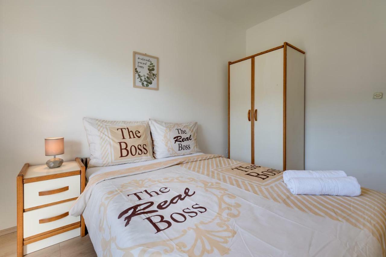 שיבניק Cozy Apartment Stana In Grebastica מראה חיצוני תמונה